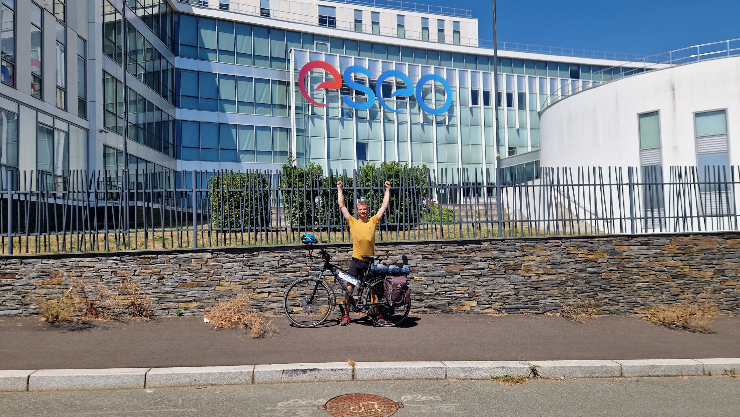 Noé, étudiant engagé à vélo